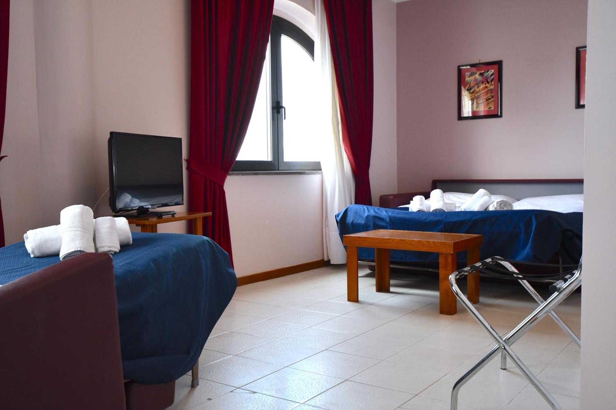 Bajamar Beach Hotel Formia Eksteriør bilde