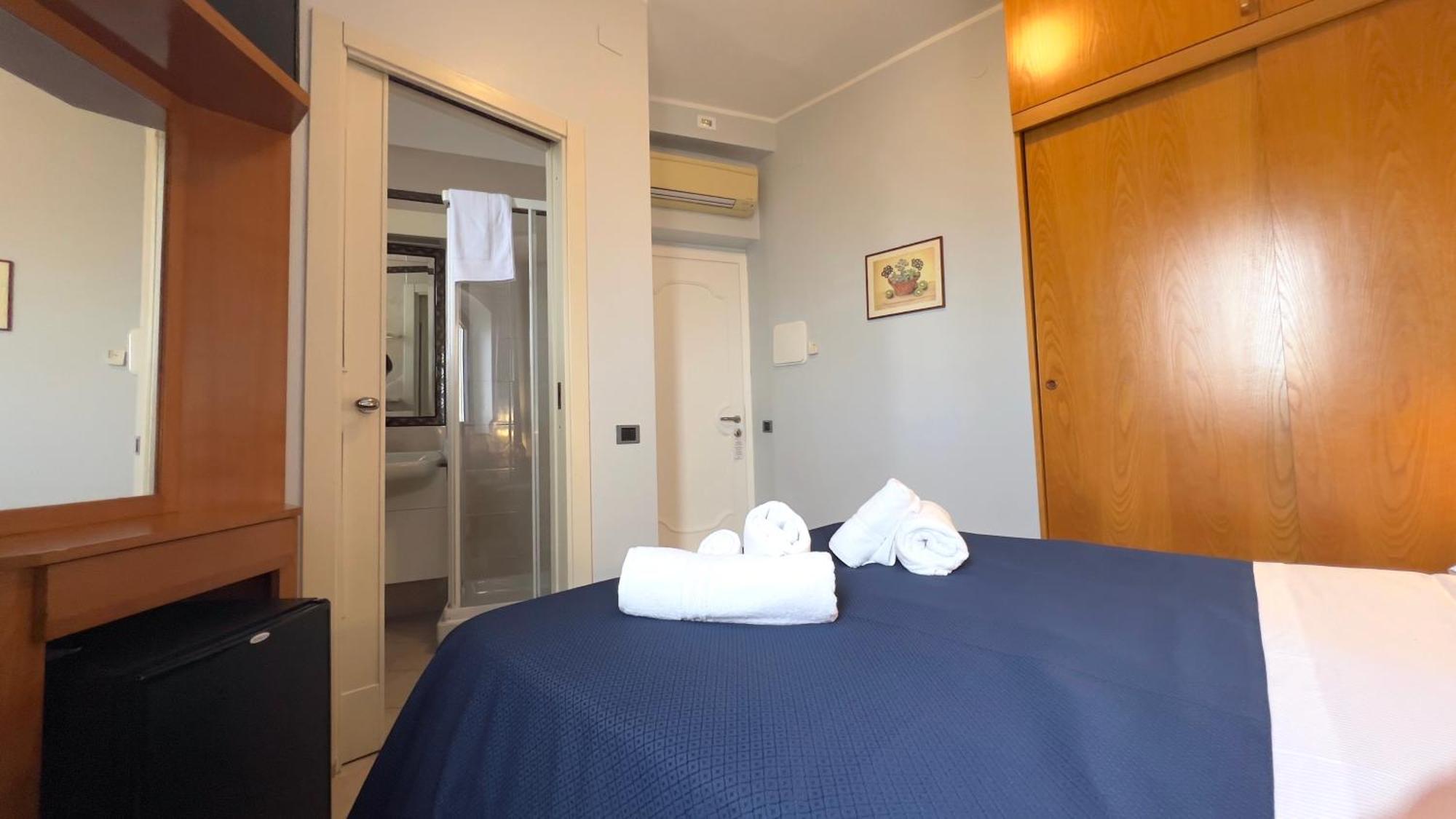 Bajamar Beach Hotel Formia Eksteriør bilde
